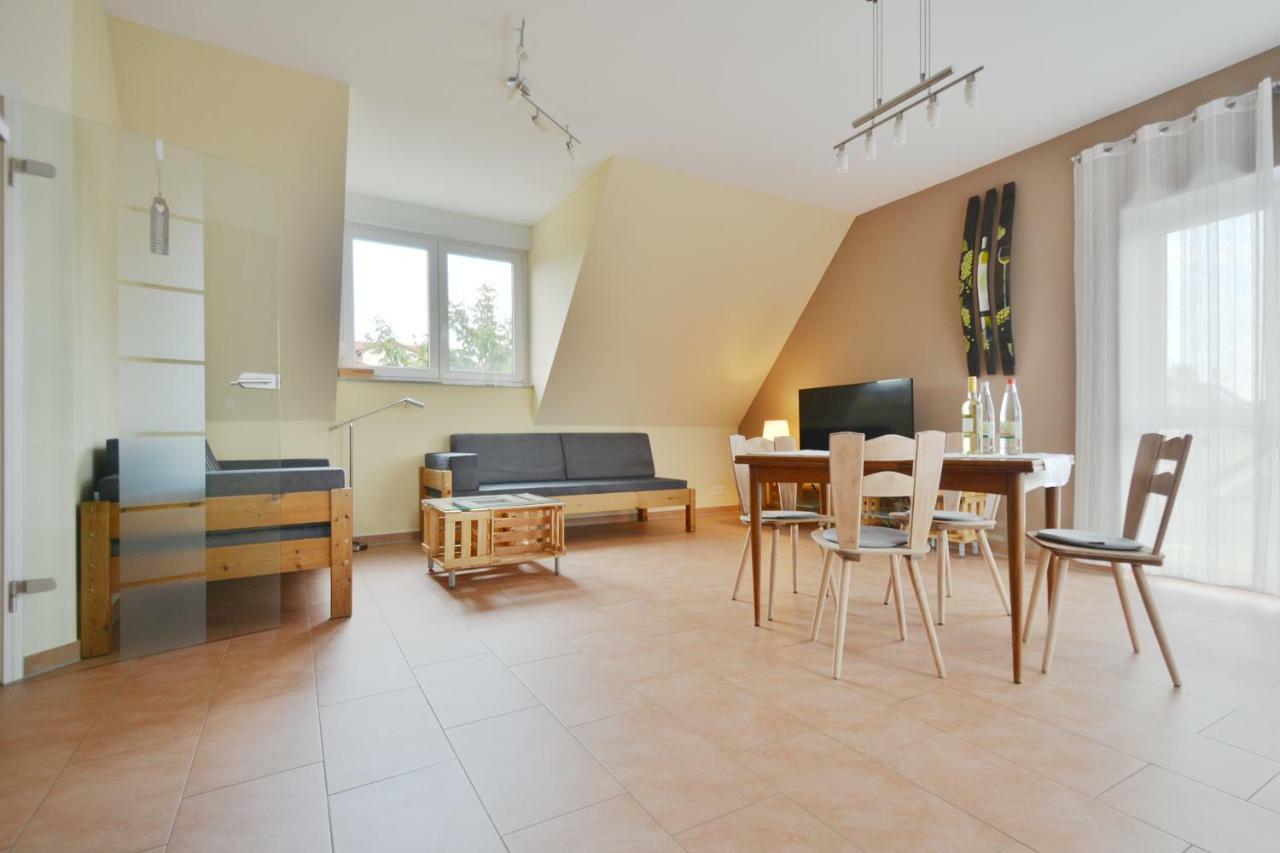 Rieslingstube Bei Britta & Joachim Apartment Undenheim Exterior photo